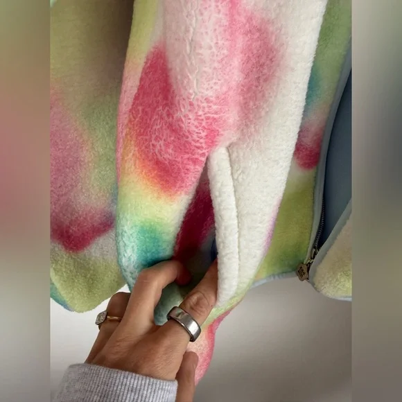 Sundae School Rainbow Valentine’s Day Drop Rainbow Fleece Unisex Small - Picture 7 of 14